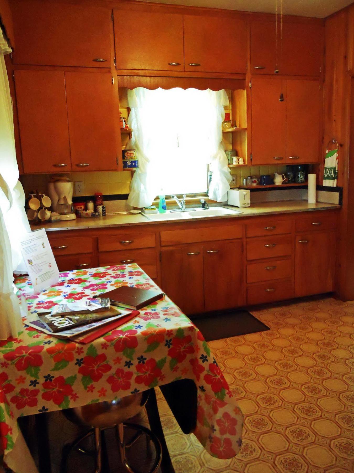 Little River Inn Motel Leon Екстер'єр фото