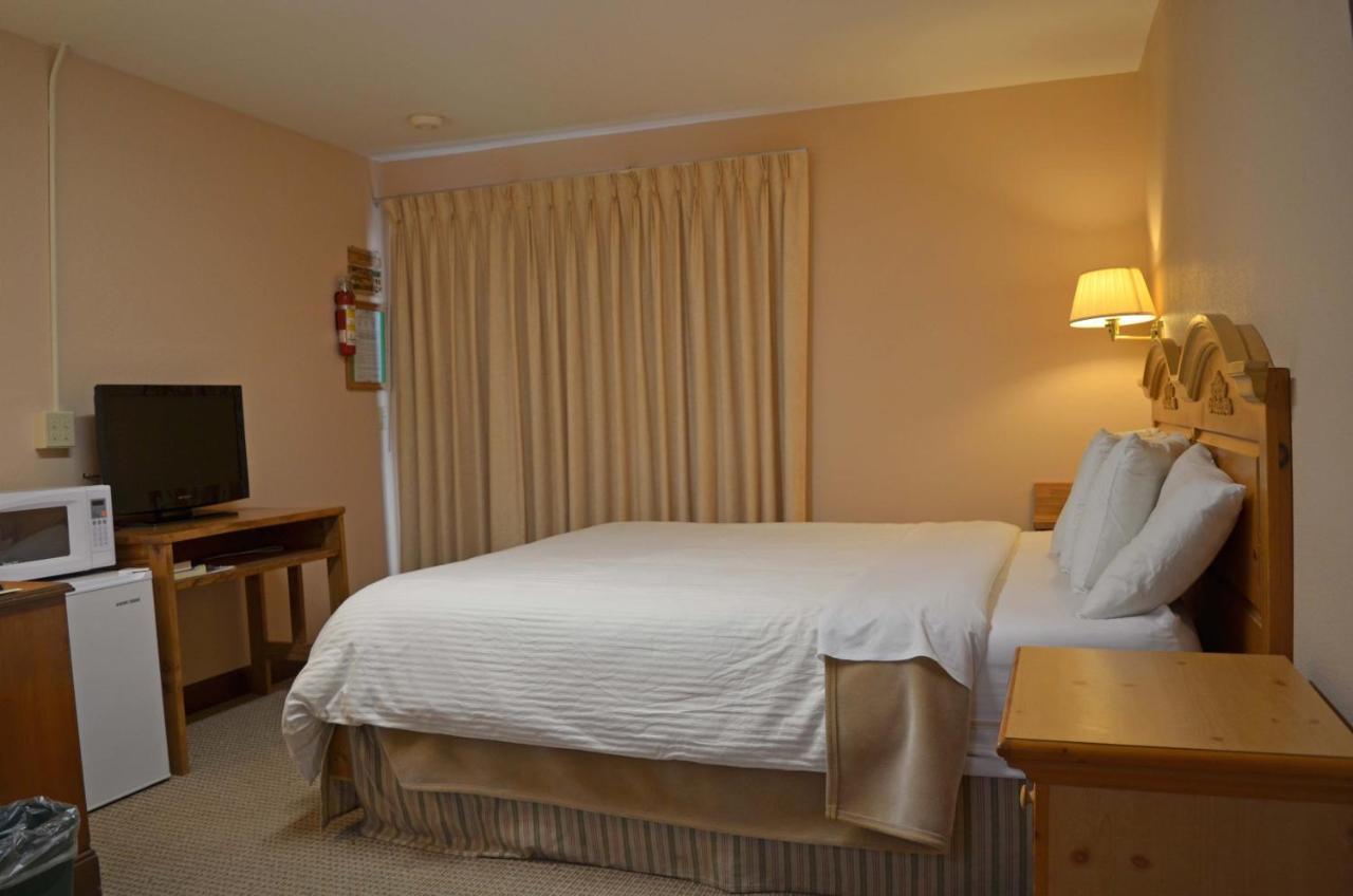 Little River Inn Motel Leon Екстер'єр фото